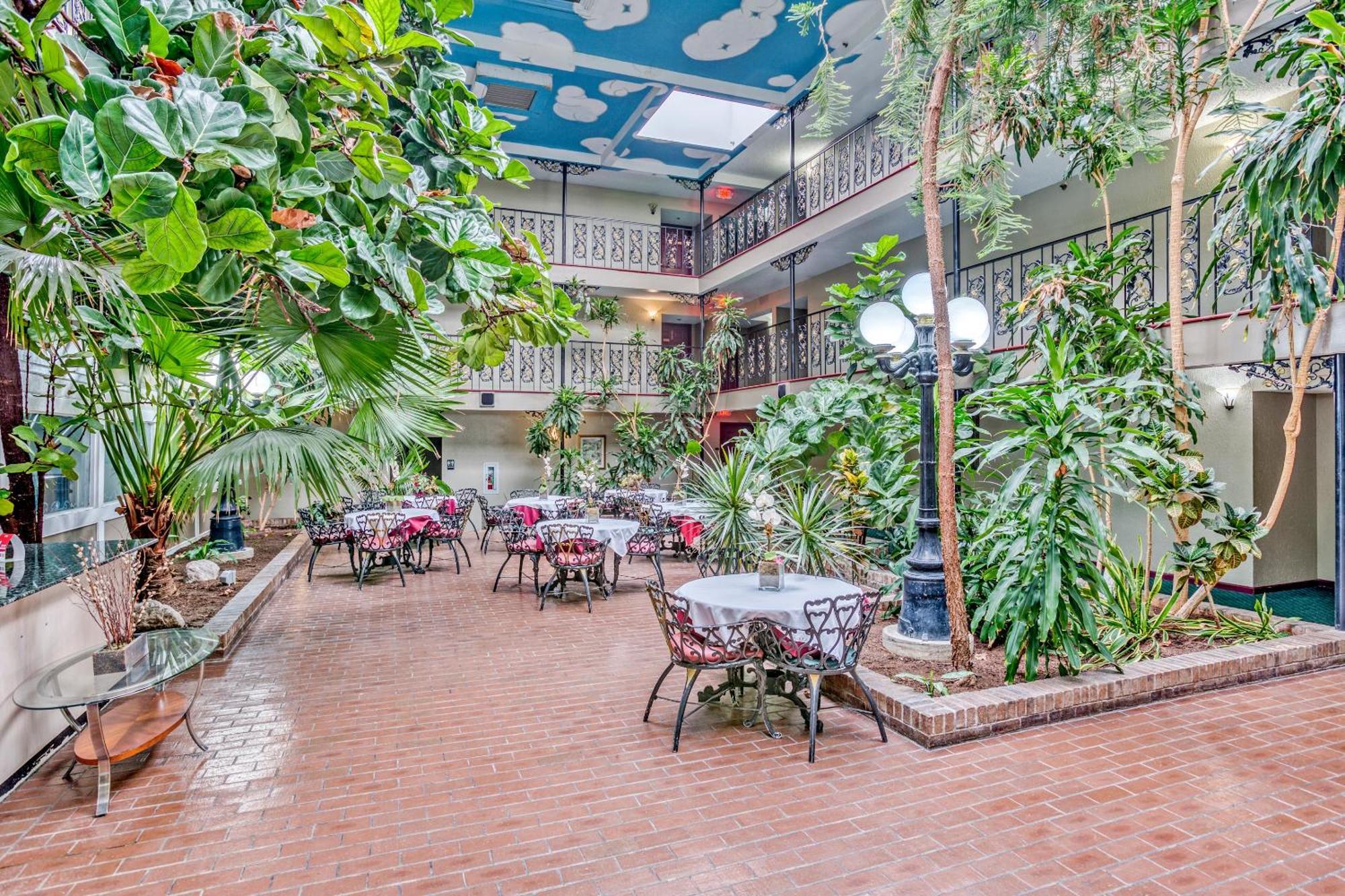 Hotel Oyo Townhouse Tulsa Woodland Hills Zewnętrze zdjęcie